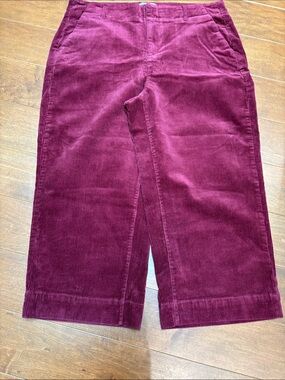 Women's Burgundy Corduroy Cropped Pants